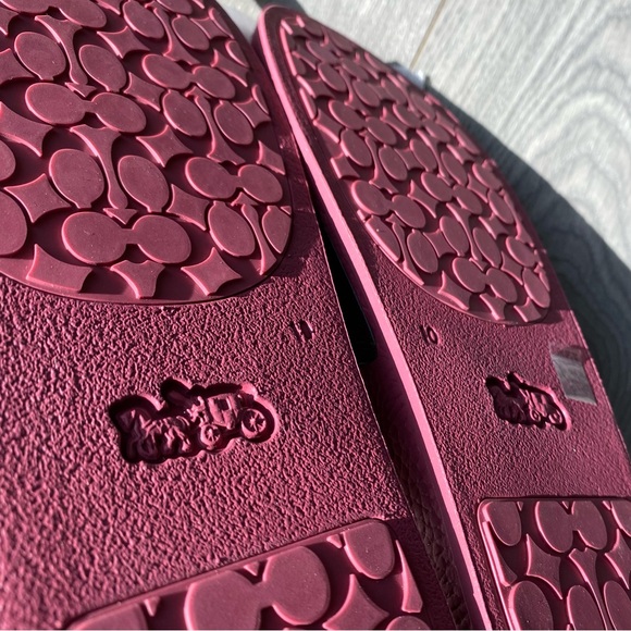 Coach | Uli Sport Slide In Signature Canvas With Horse And Carriage | Wo… - Picture 4 of 9